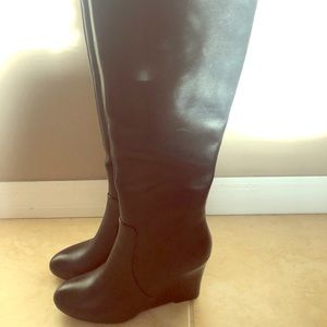 New Nine West Boots size 5.5